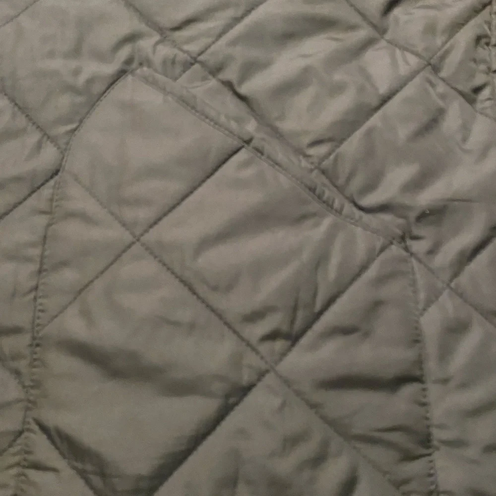 J. Crew Walker Outdoor Quilted Black Reversible Vest